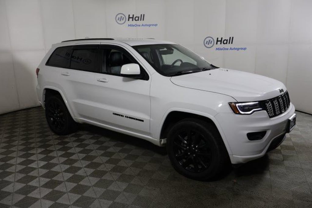 Used 2020 Jeep Grand Cherokee Altitude SUV
