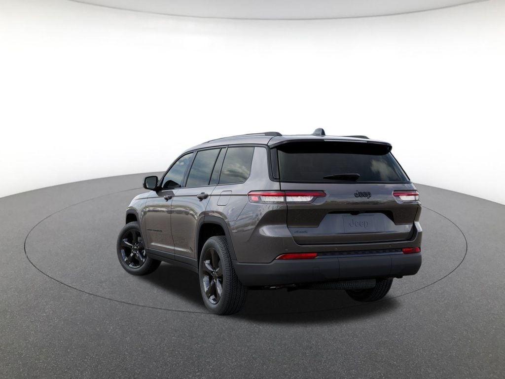New 2025 Jeep Grand Cherokee L Laredo Sport Utility