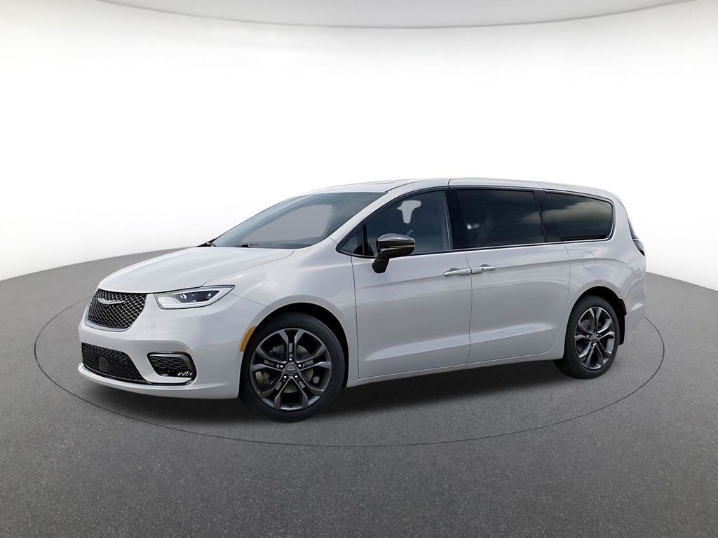 New 2026 Chrysler Pacifica Select Passenger Van