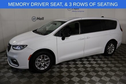 2024 Chrysler Pacifica Touring L Minivan/Van