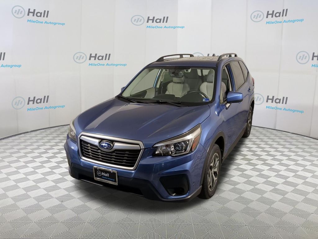 2020 Subaru Forester Premium's photo