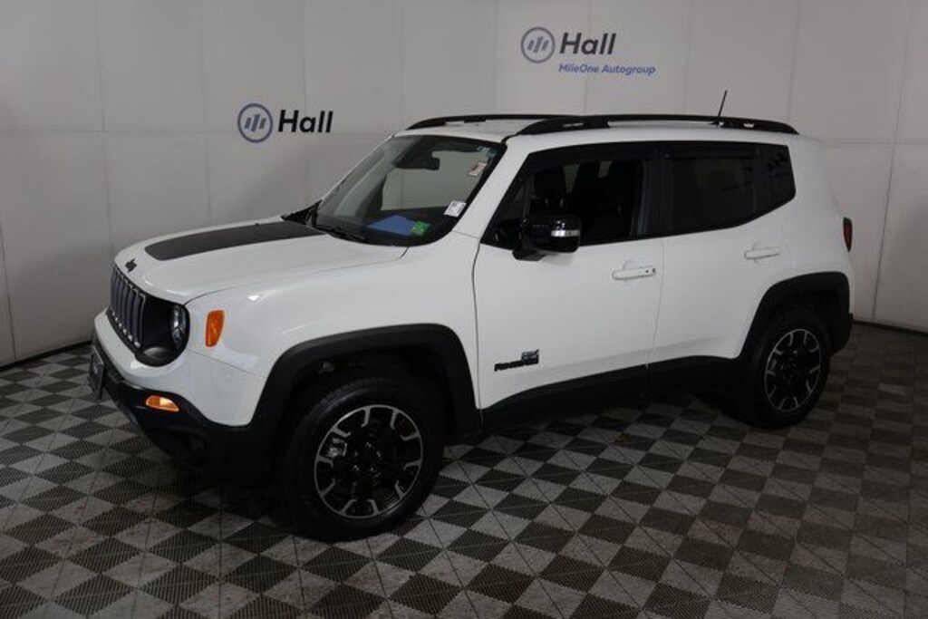 Used 2023 Jeep Renegade Latitude SUV