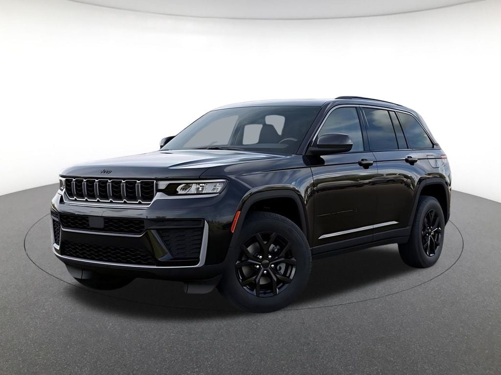 New 2026 Jeep Grand Cherokee Laredo Sport Utility