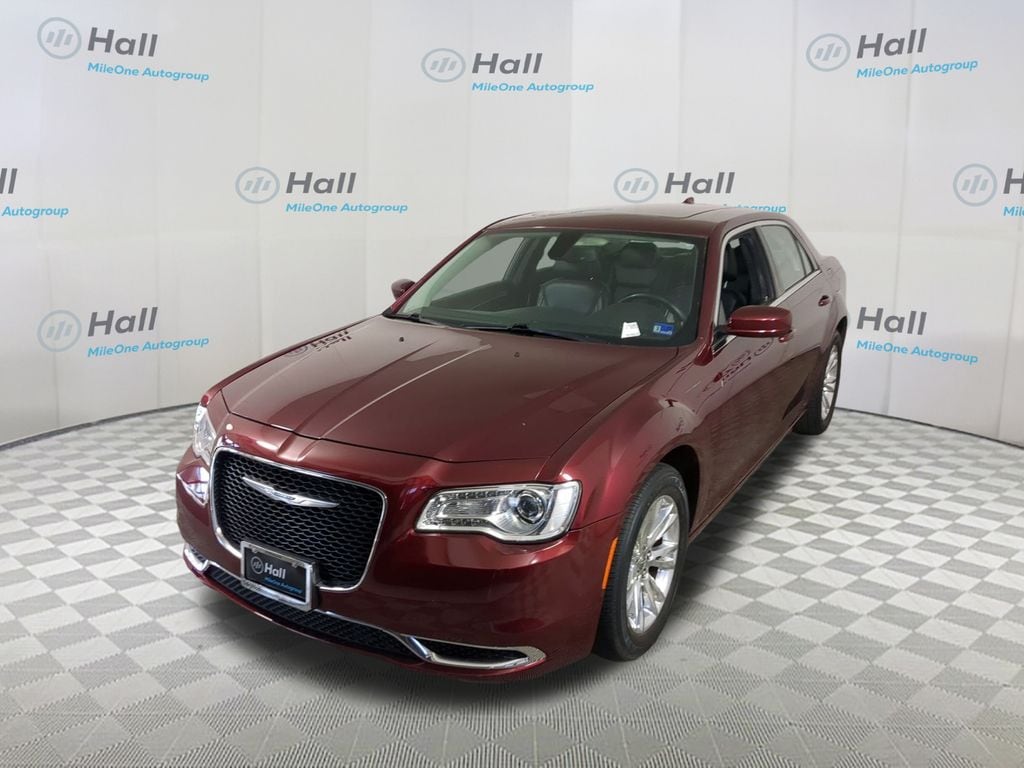 2017 Chrysler 300