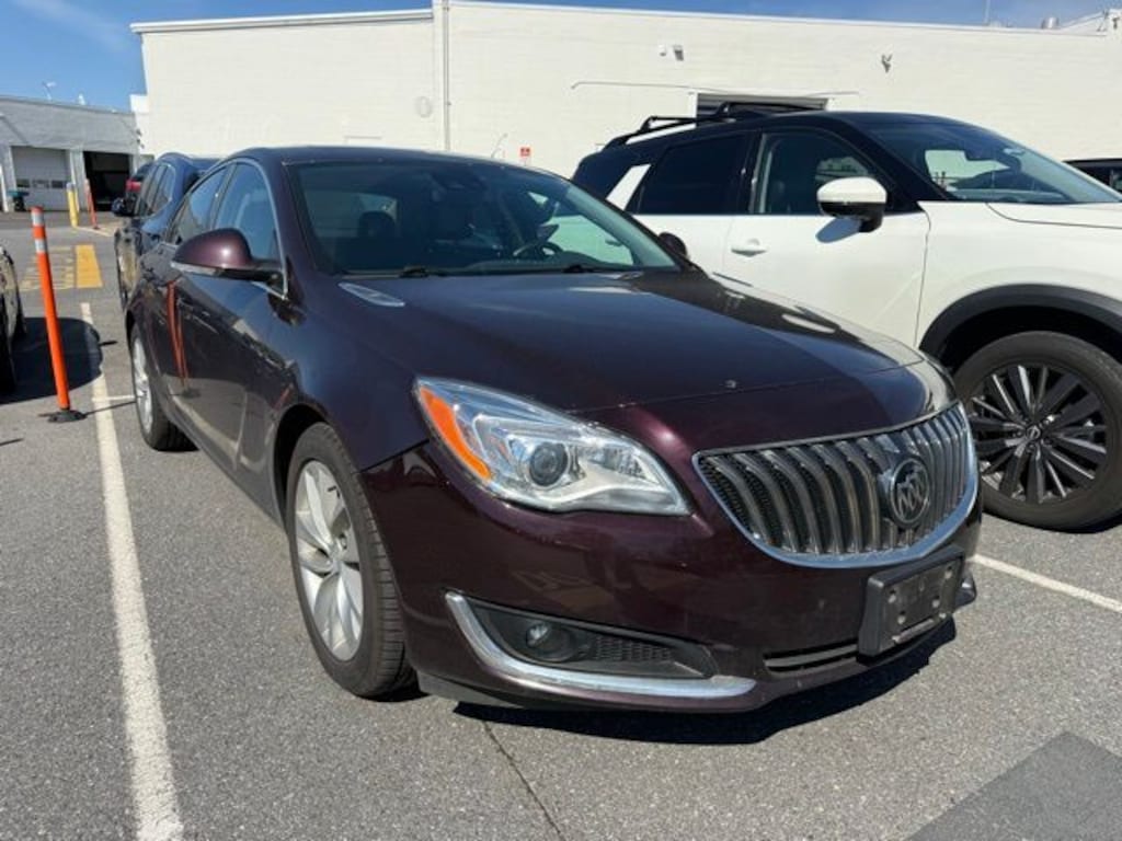 Used 2017 Buick Regal Premium II Sedan