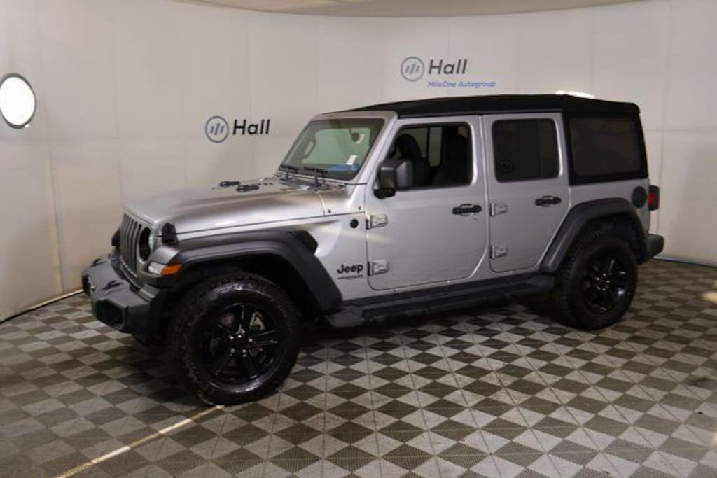 Used 2021 Jeep Wrangler Unlimited Sport Altitude SUV