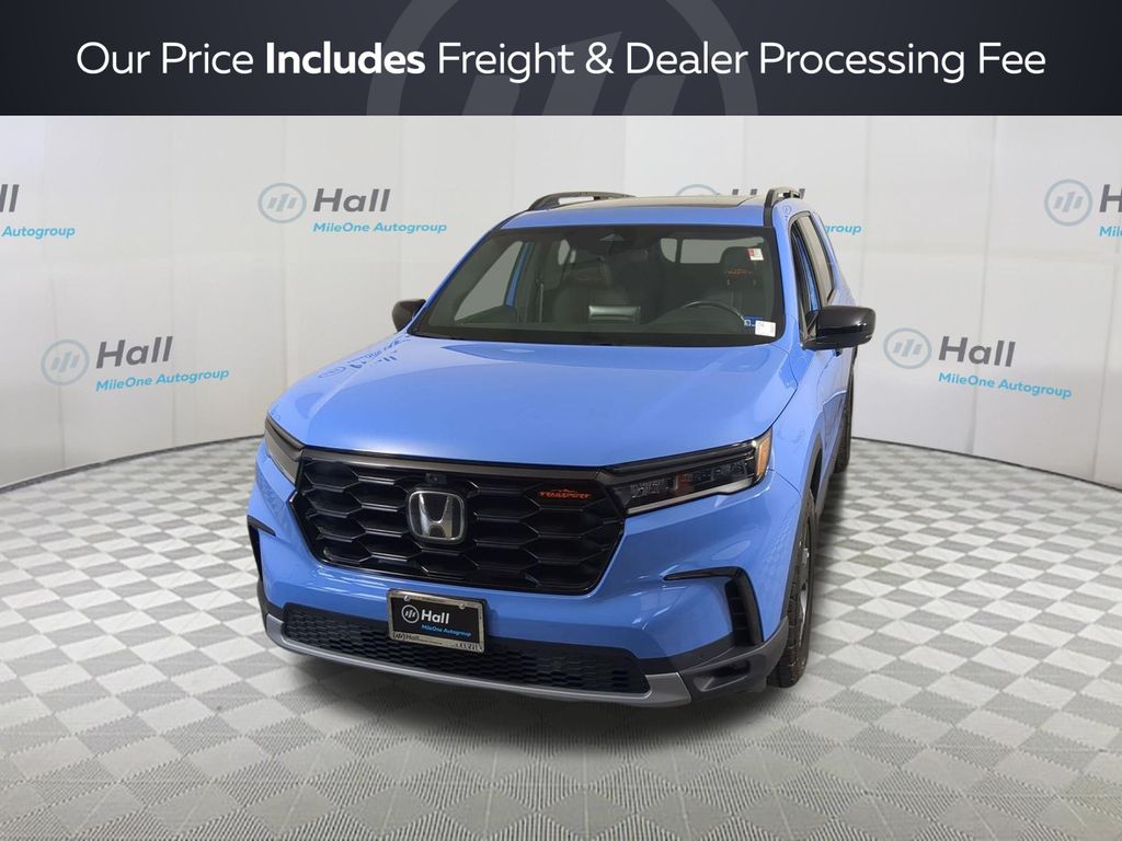 Used 2025 Honda Pilot For Sale at Hall | MileOne Autogroup | VIN
