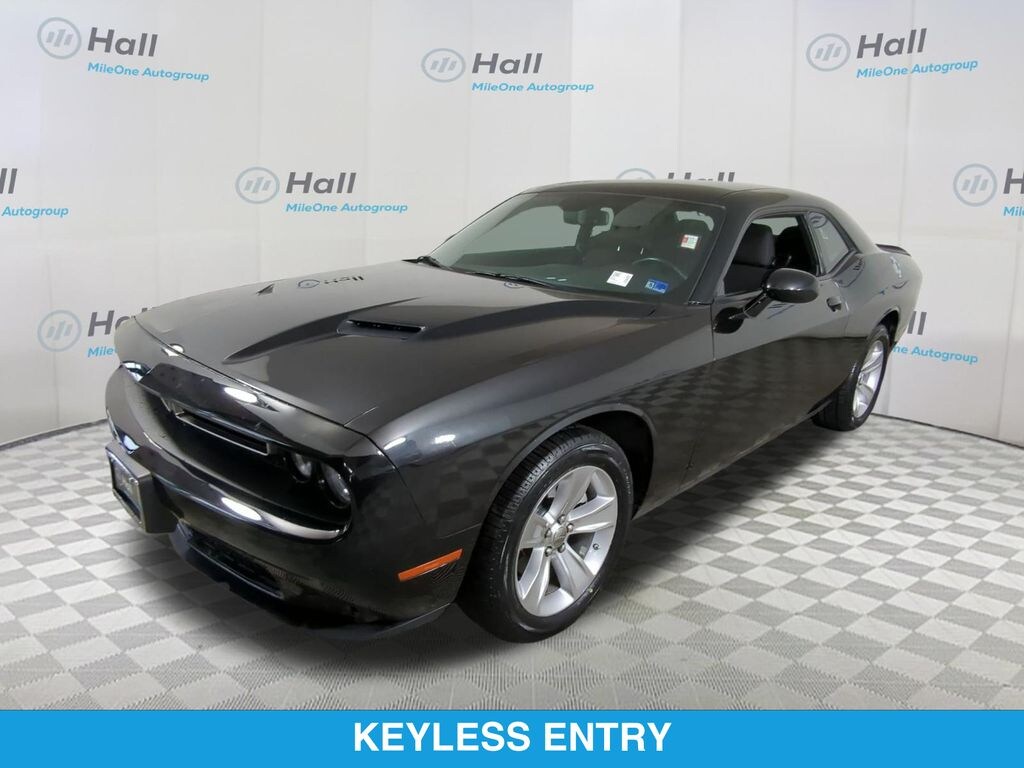 Used 2023 Dodge Challenger SXT Coupe