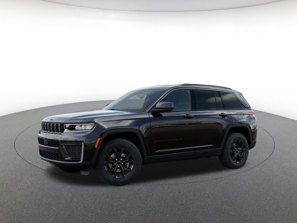 New 2026 Jeep Grand Cherokee Laredo Sport Utility