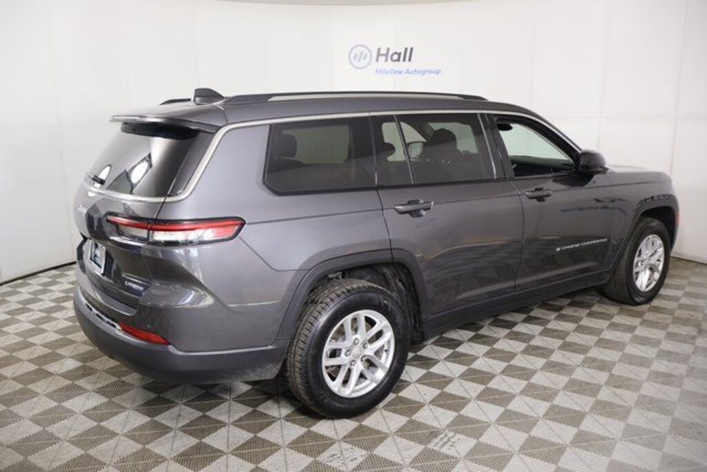Used 2023 Jeep Grand Cherokee L Laredo SUV