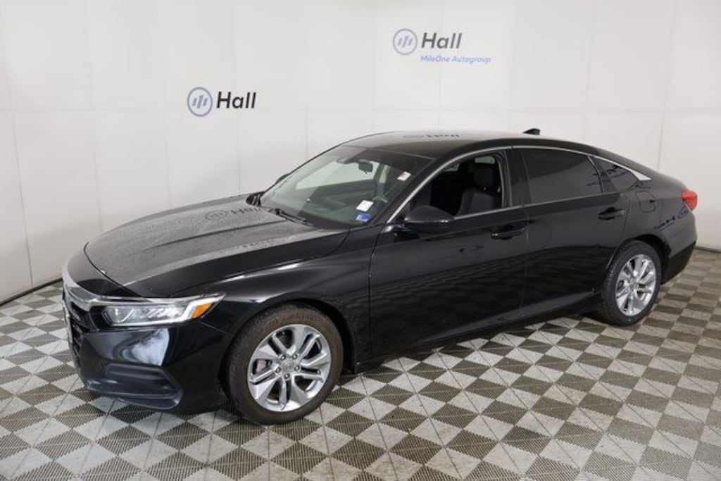 Used 2018 Honda Accord LX Sedan