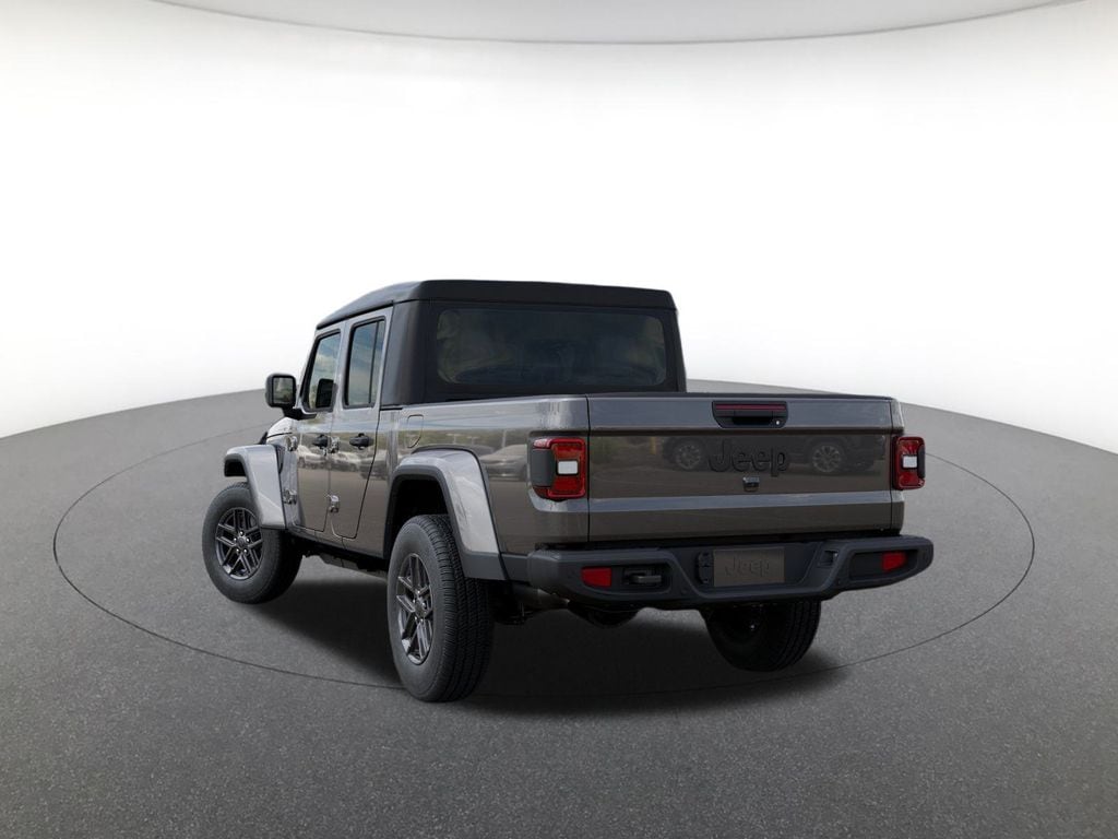 New 2025 Jeep Gladiator Sport Pickup
