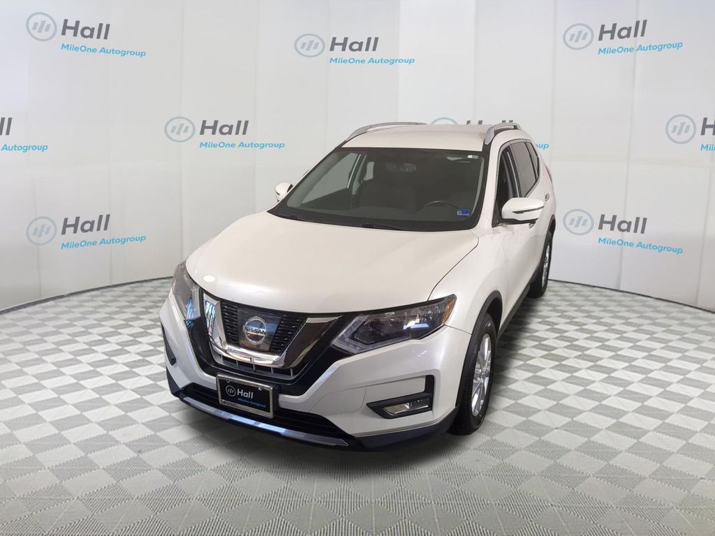 2017 Nissan Rogue SV AWD's photo