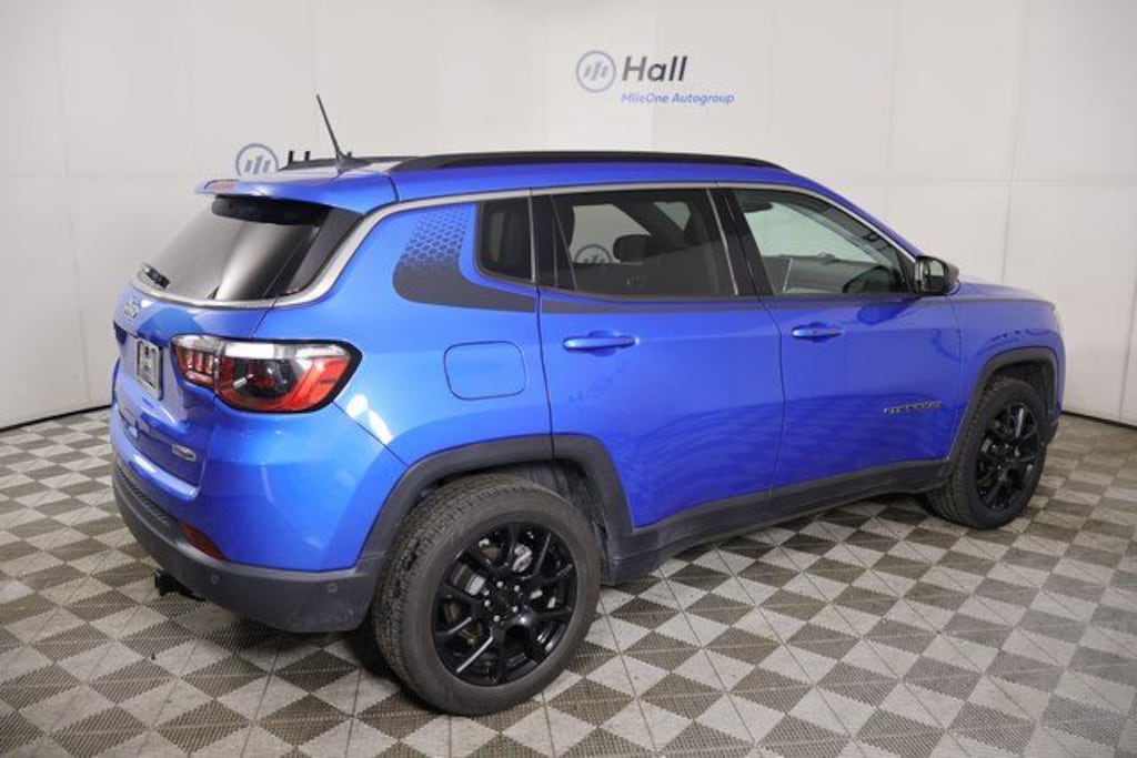 Used 2022 Jeep Compass Latitude Lux SUV