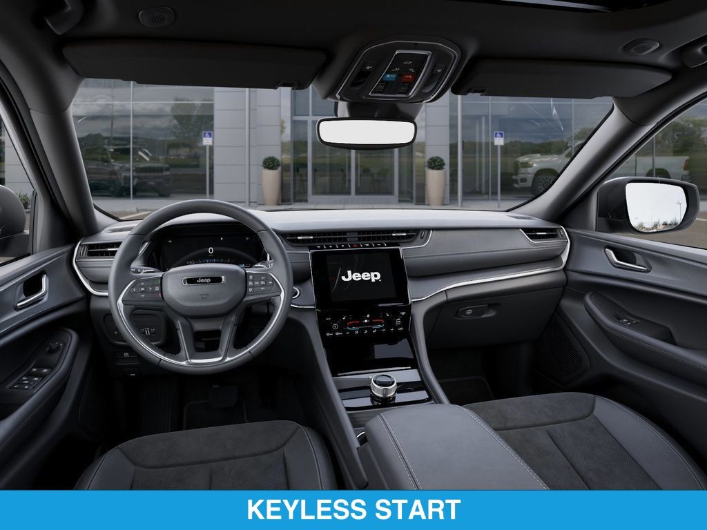 2025 Jeep Grand Cherokee Altitude - Photo 13