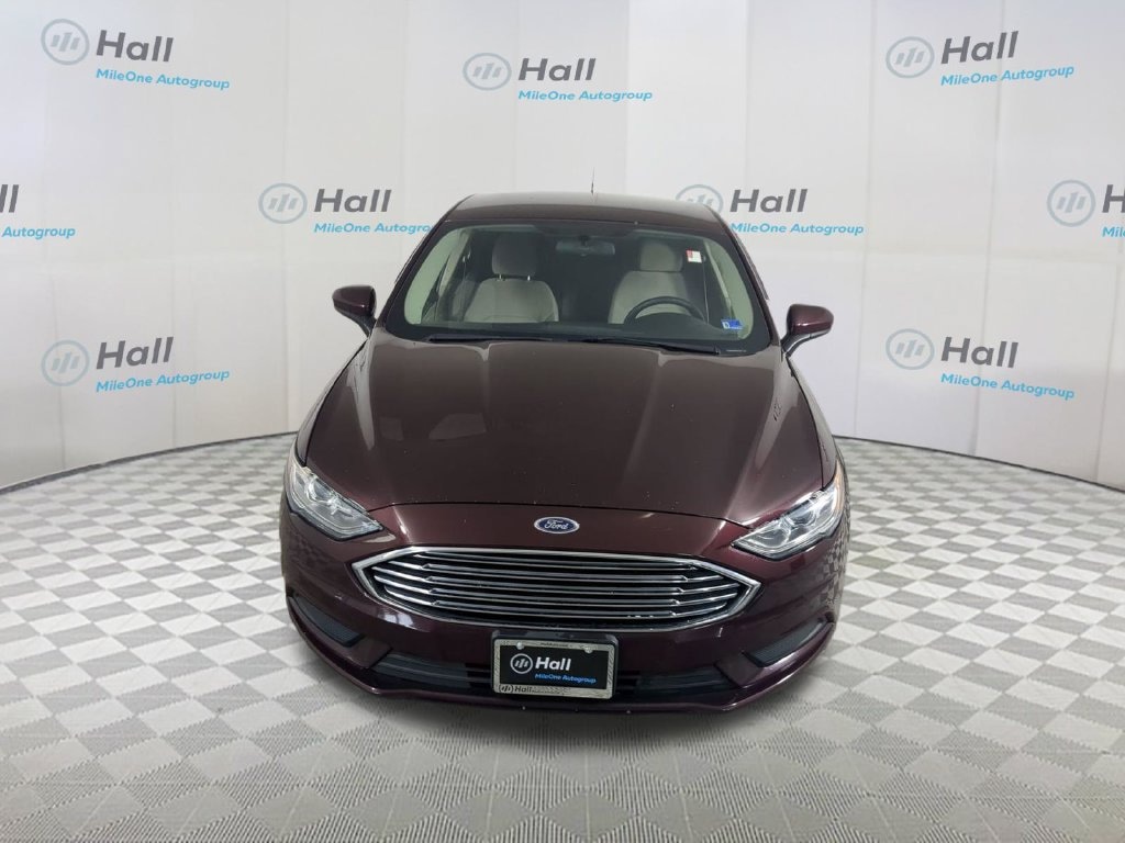 Used 2018 Ford Fusion SE Sedan