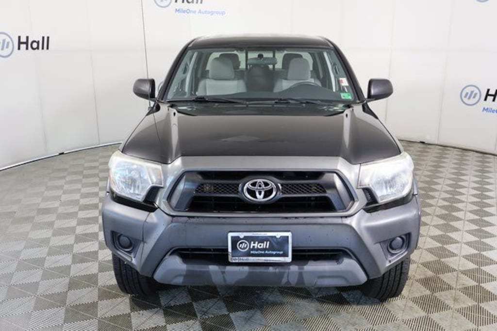 Used 2015 Toyota Tacoma Prerunner Truck