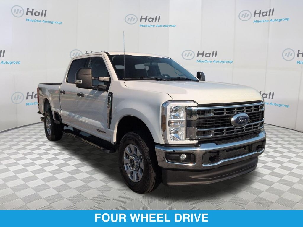 Used 2024 Ford F-250SD XLT Truck