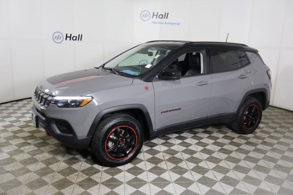 Used 2022 Jeep Compass Trailhawk SUV