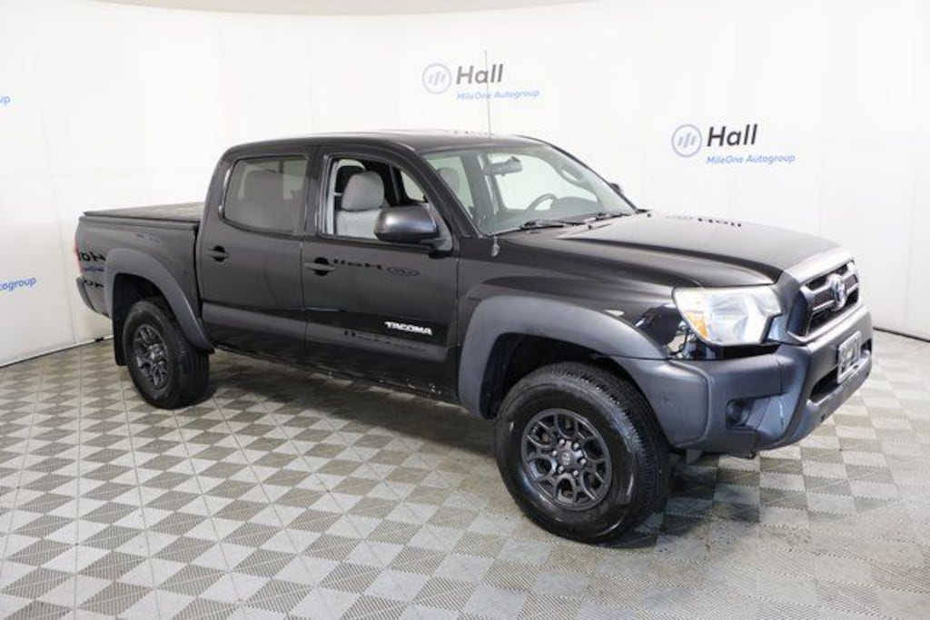 Used 2015 Toyota Tacoma Prerunner Truck