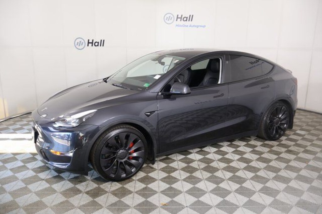 Used 2024 Tesla Model Y Performance SUV