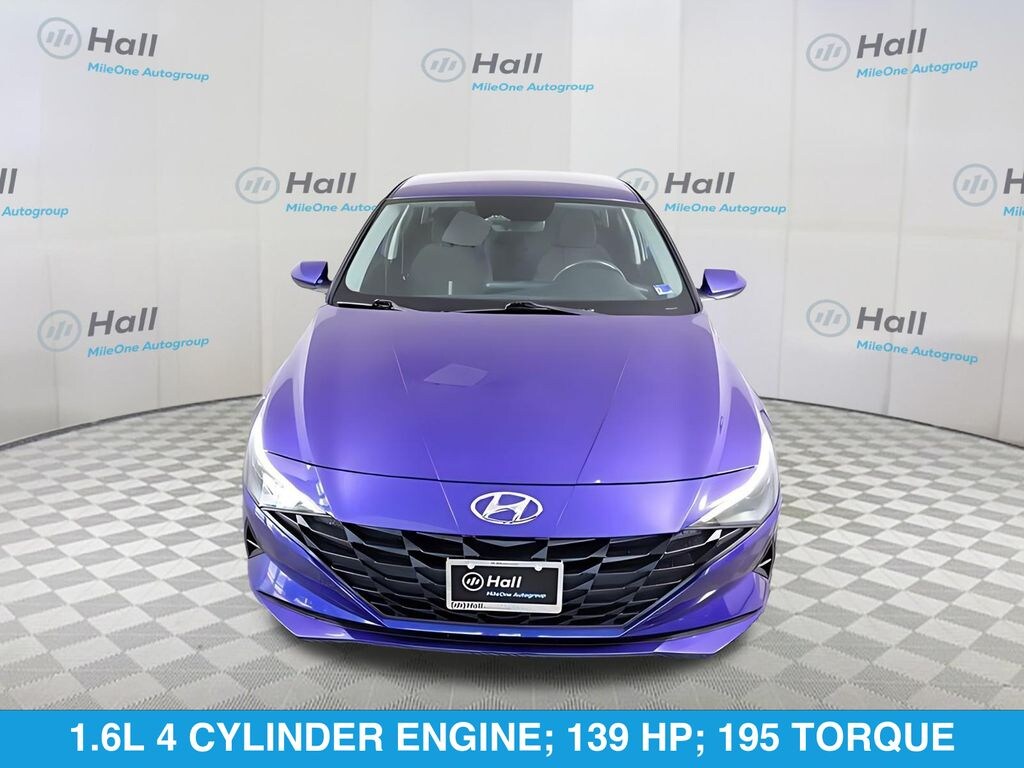 Used 2022 Hyundai Elantra Hybrid Blue Sedan