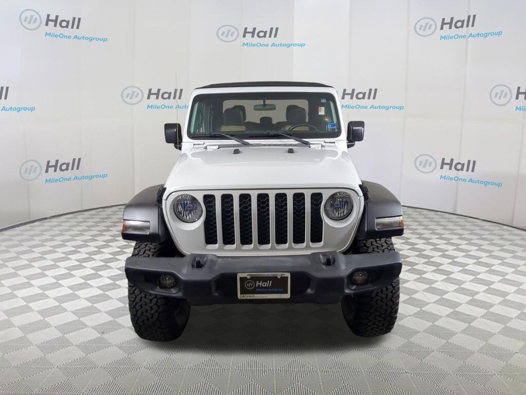 Used 2020 Jeep Gladiator Sport Truck