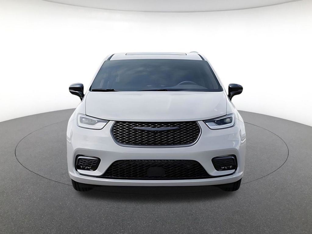 New 2026 Chrysler Pacifica Select Passenger Van