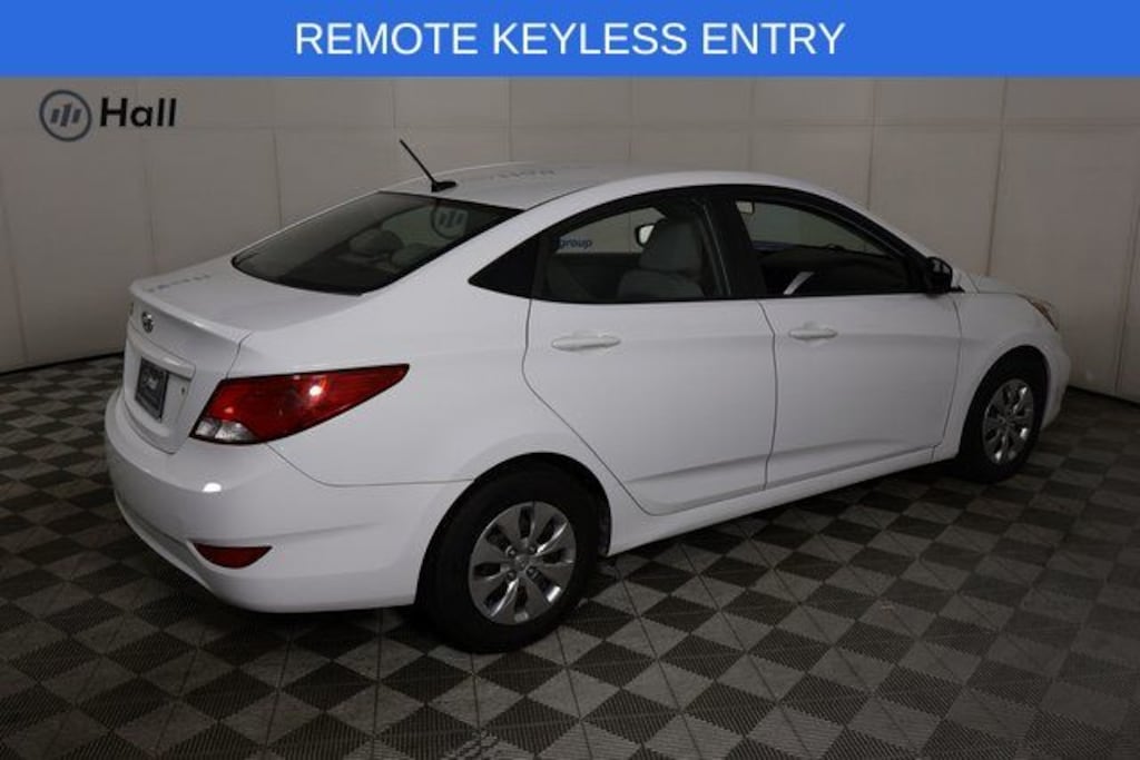Used 2017 Hyundai Accent SE Sedan