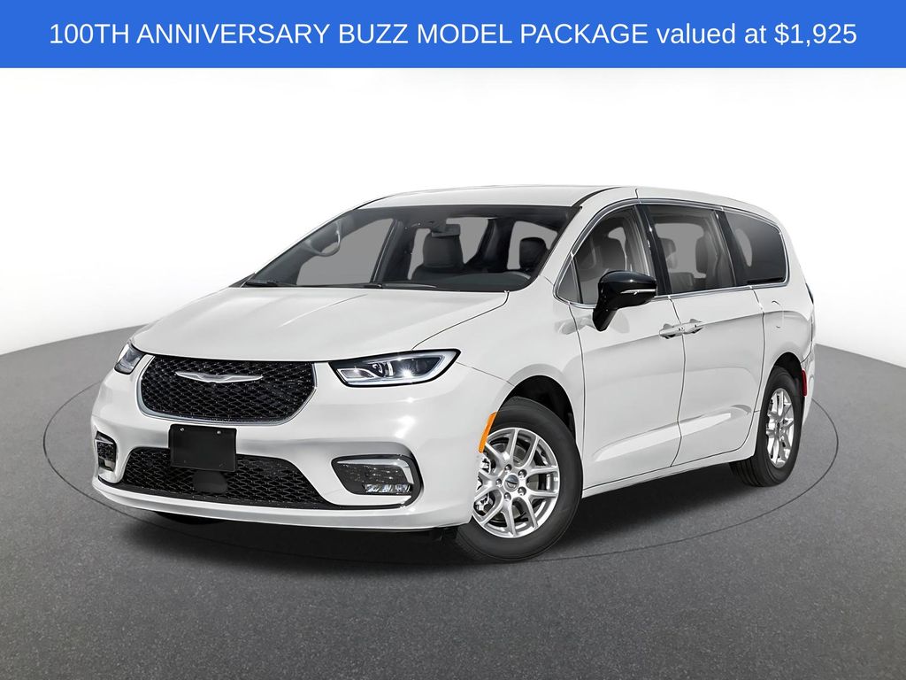 2026 Chrysler Pacifica Select's photo