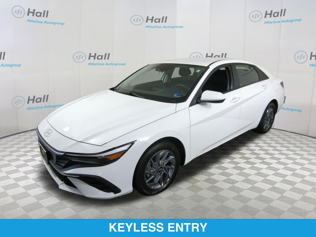Used 2024 Hyundai Elantra SEL Sedan