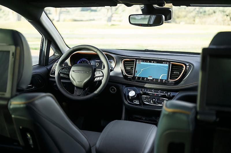 2027 Chrysler Pacifica Interior