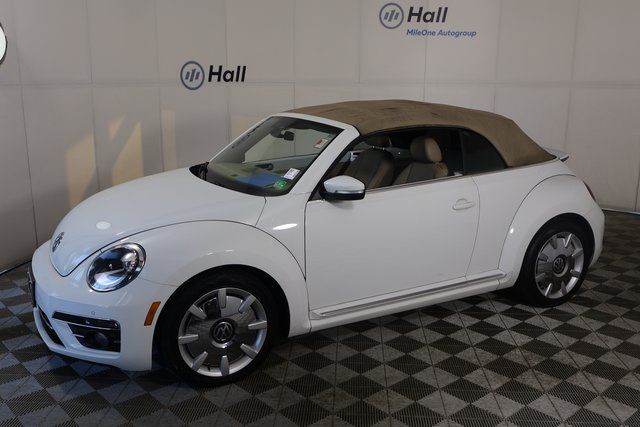 2019 Volkswagen Beetle SE