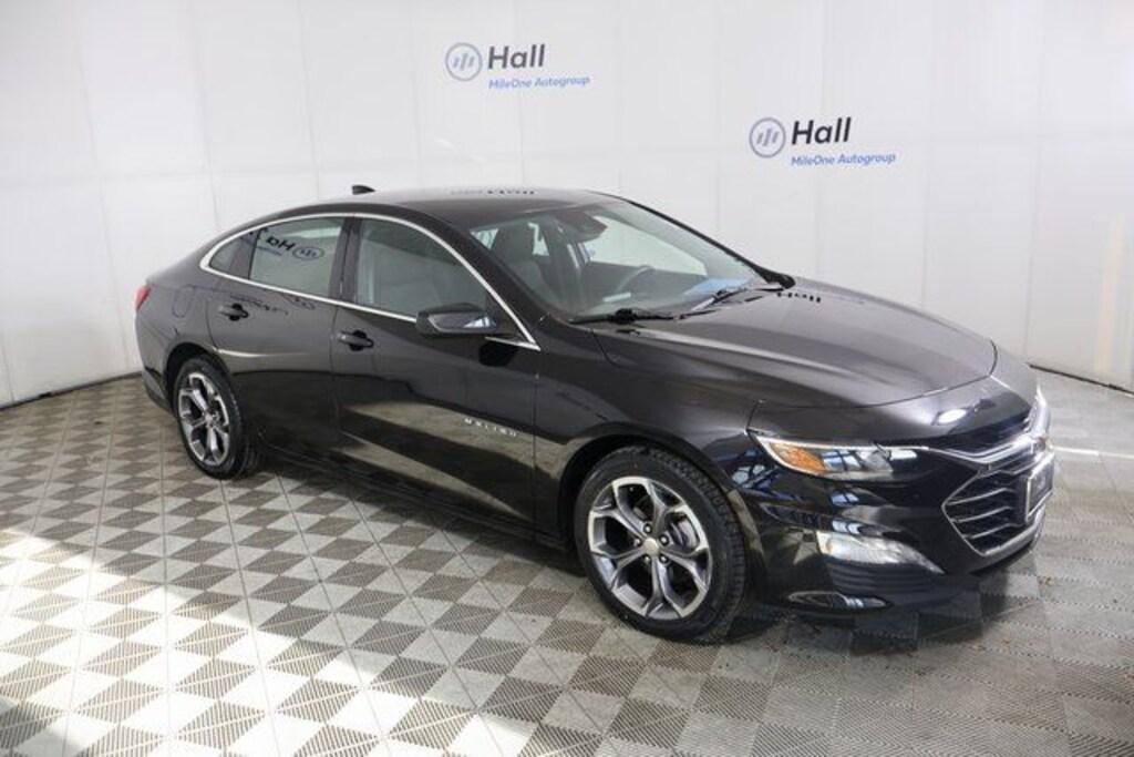 Used 2024 Chevrolet Malibu LT Sedan