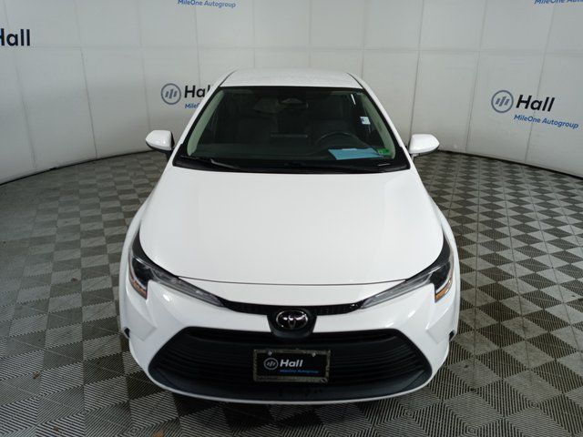 Used 2023 Toyota Corolla LE with VIN 5YFB4MDE3PP045802 for sale in Northfield, Minnesota