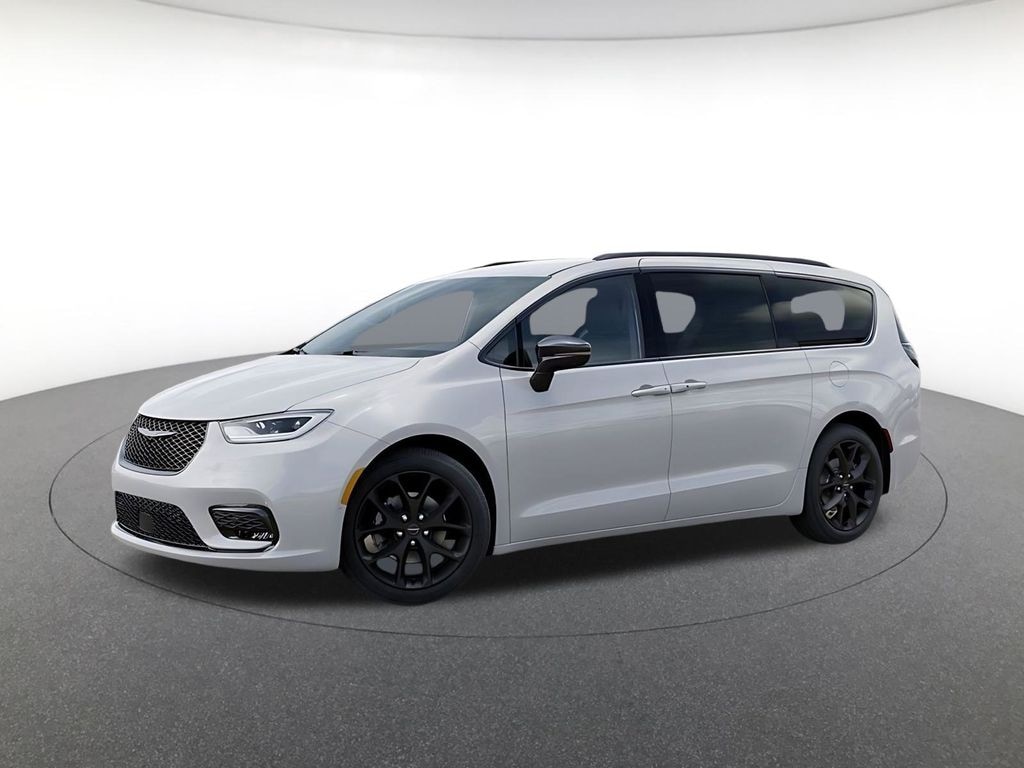 New 2026 Chrysler Pacifica Select Passenger Van