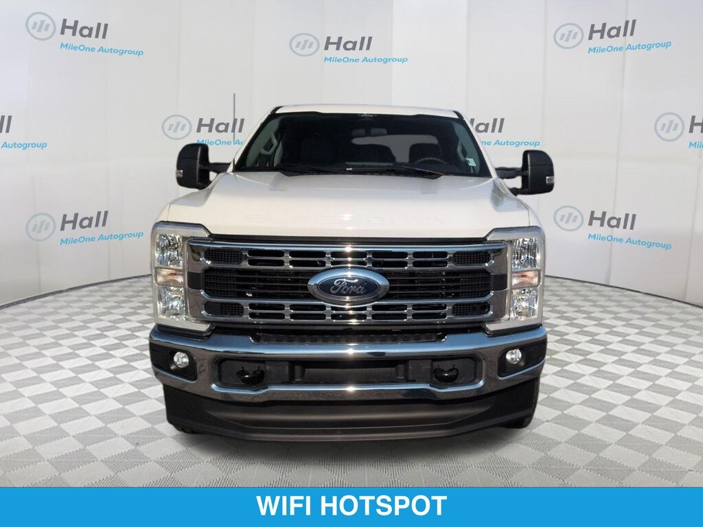 Used 2024 Ford F-250SD XLT Truck
