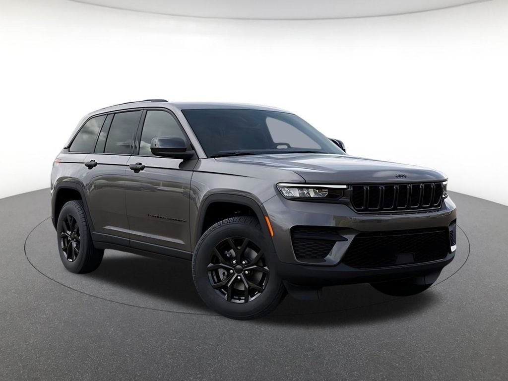 New 2025 Jeep Grand Cherokee Laredo Sport Utility