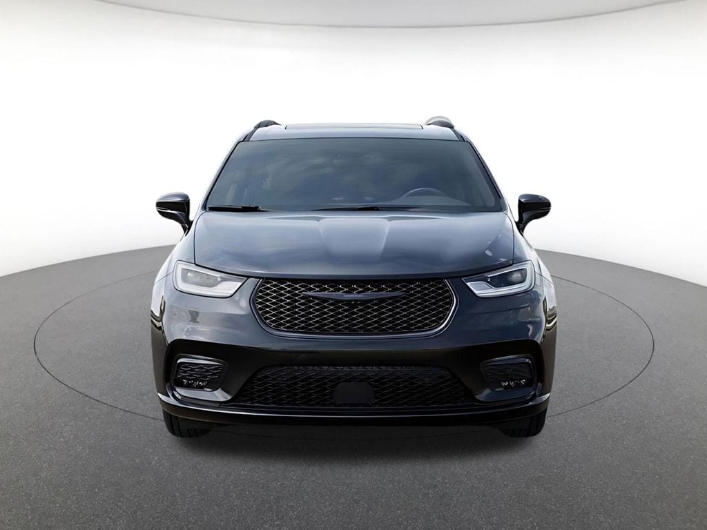 New 2026 Chrysler Pacifica Select Passenger Van