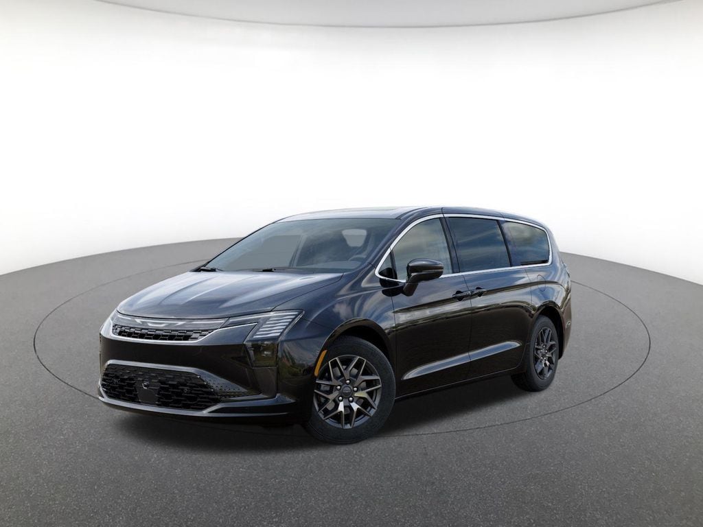 2027 Chrysler Pacifica Limited's photo