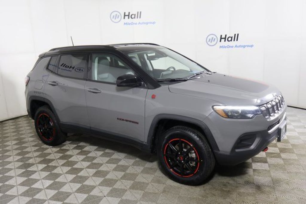 Used 2022 Jeep Compass Trailhawk SUV