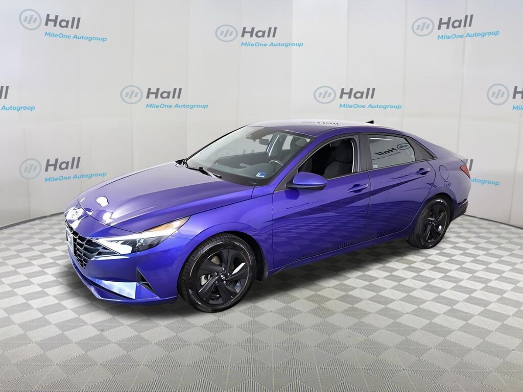 Used 2022 Hyundai Elantra Hybrid Blue Sedan