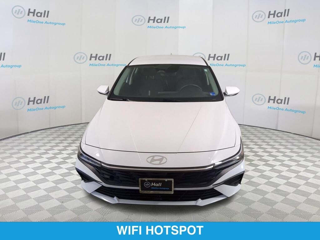 Used 2024 Hyundai Elantra SEL Sedan