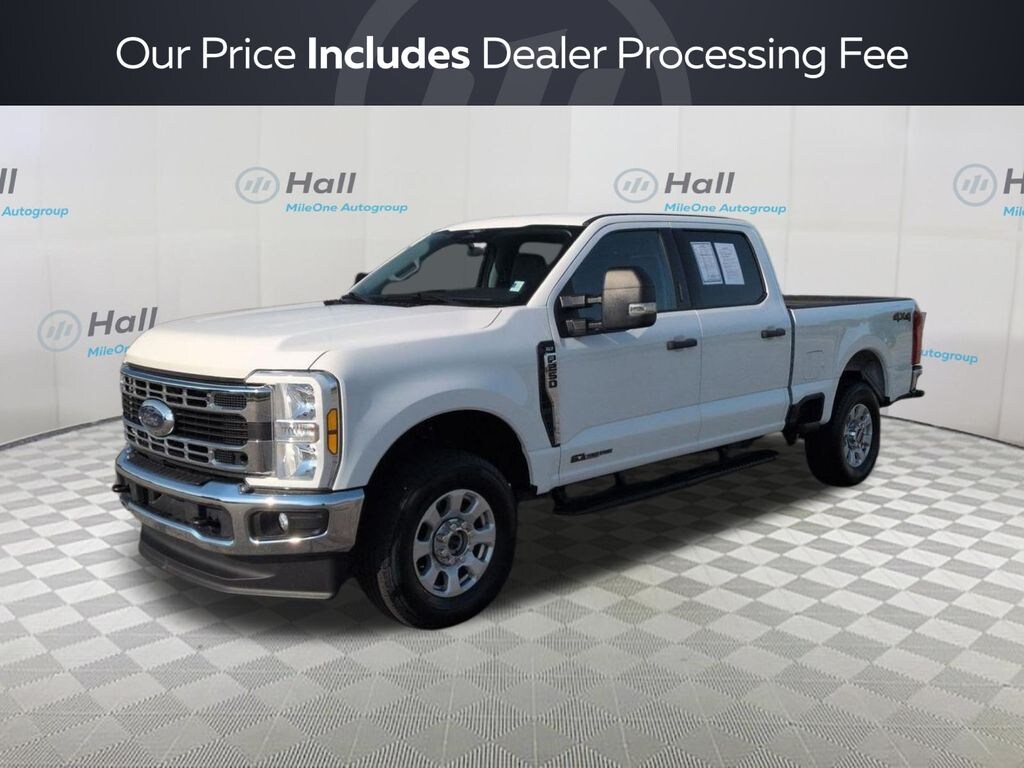 Used 2024 Ford F-250SD XLT Truck