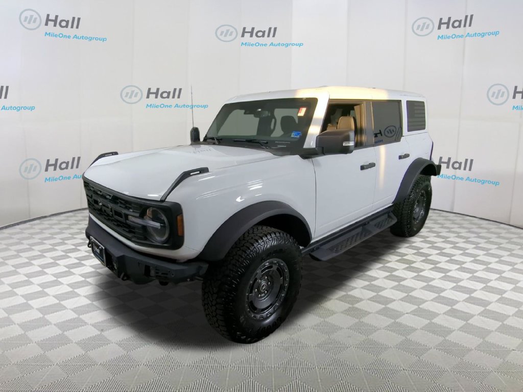 Used 2025 Ford Bronco Badlands SUV