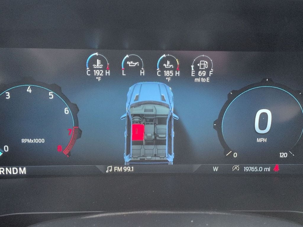 2025 Ford F-150 XLT - Photo 17