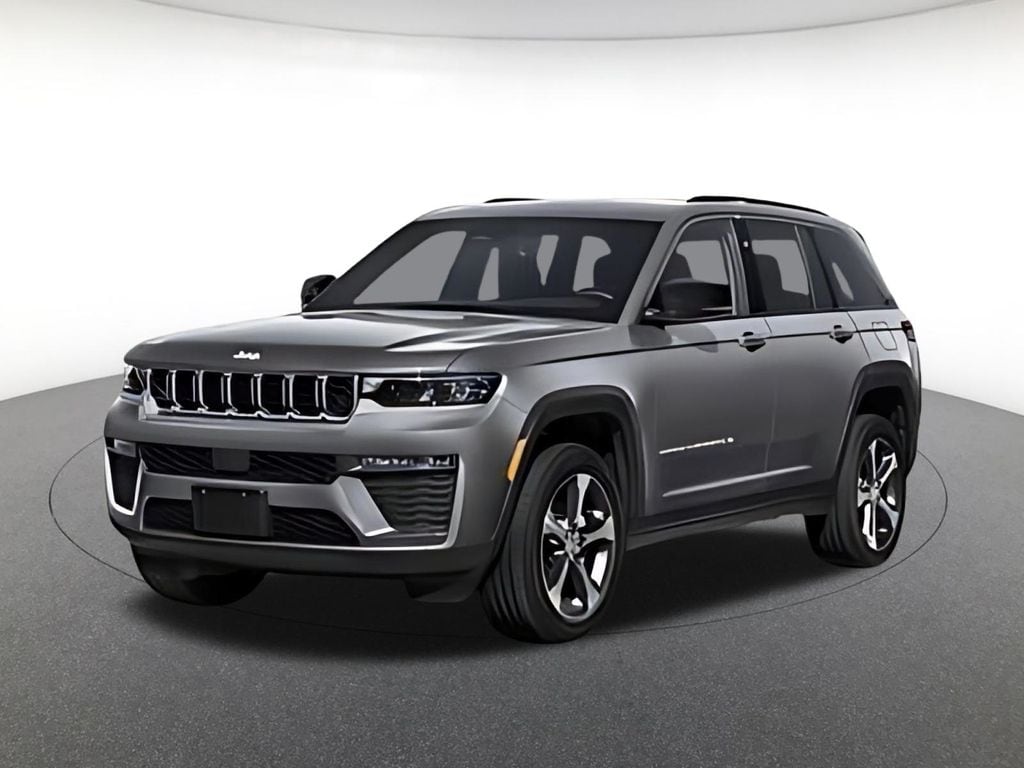 2026 Jeep Grand Cherokee Laredo Altitude 4x4's photo