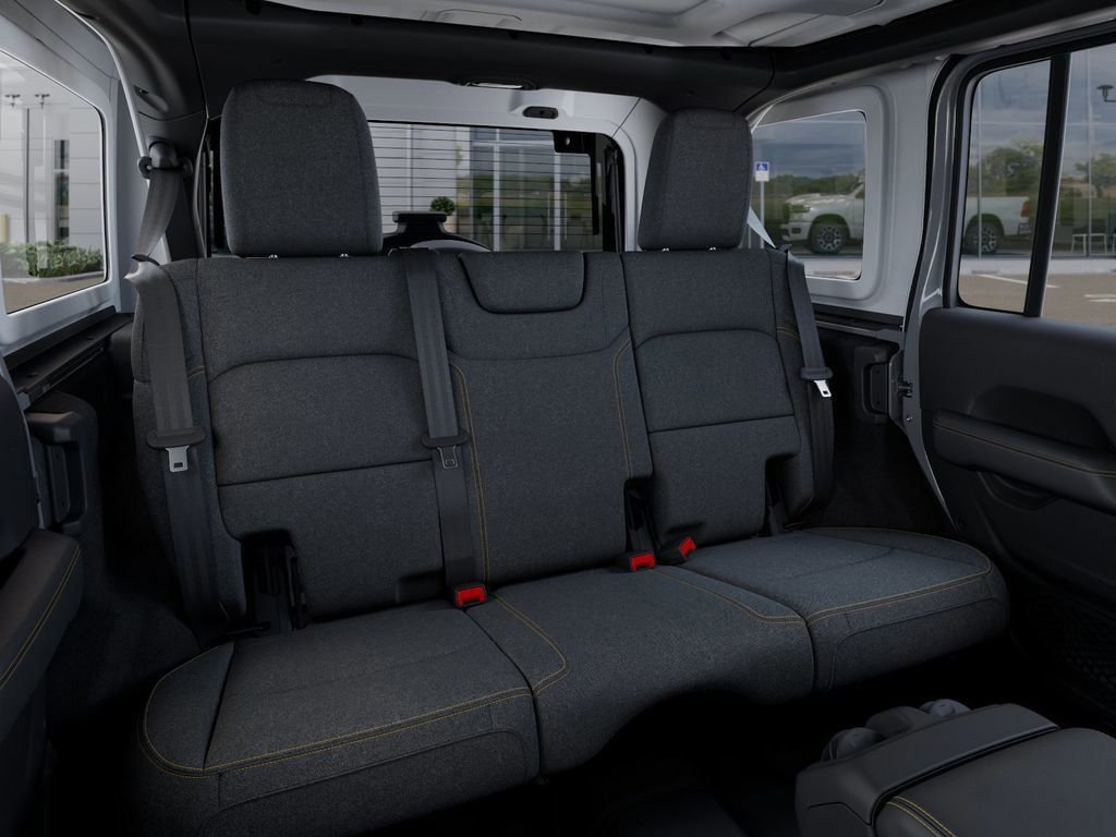 2025 Jeep Wrangler 4-Door Sahara - Photo 16