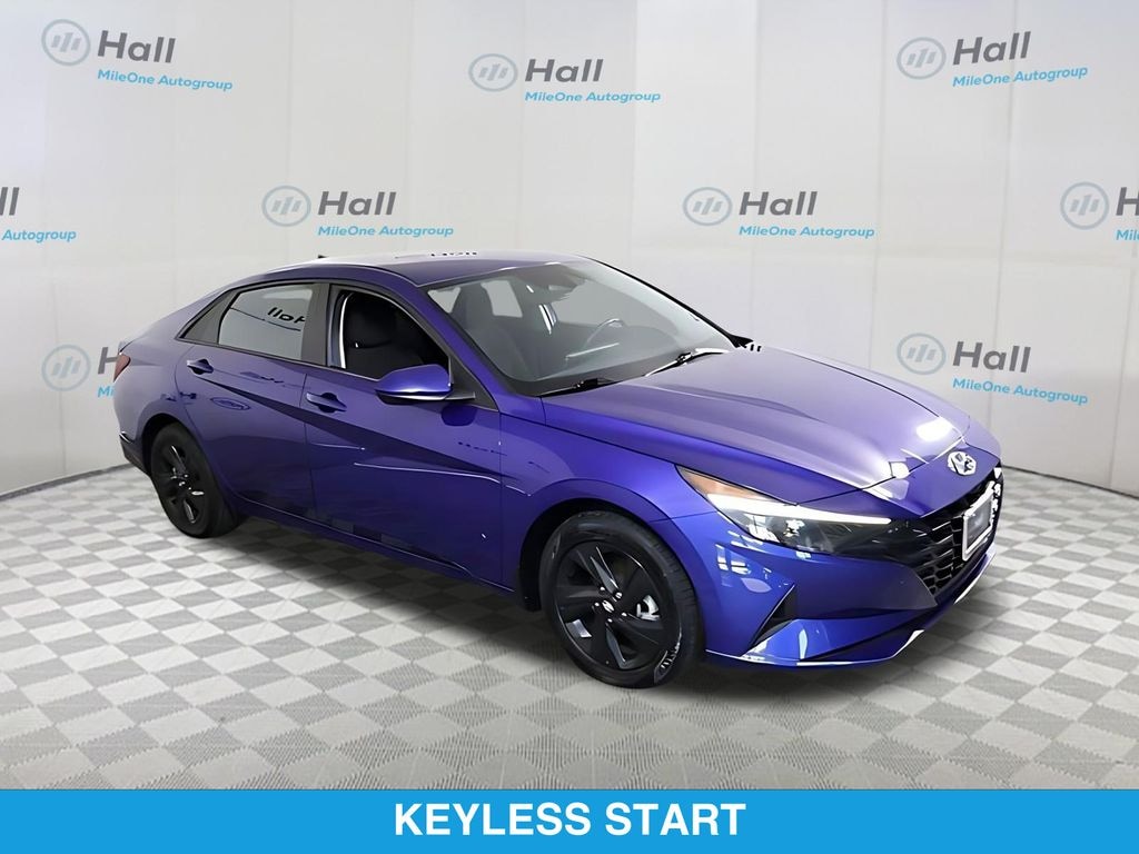 Used 2022 Hyundai Elantra Hybrid Blue Sedan