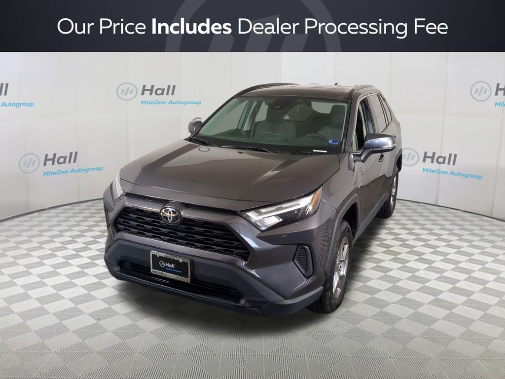 Used 2022 Toyota RAV4 XLE SUV